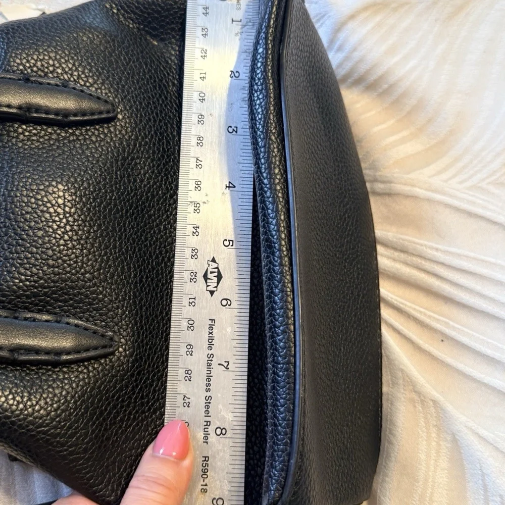 Calvin Klein Millie 2 in 1 Triple Compartment Mini One Size, Black/Silver